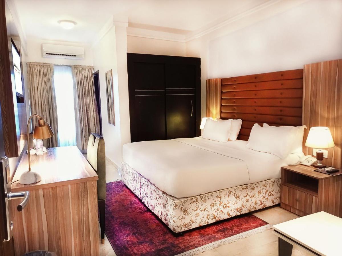 Swiss International Beland Hotel Owerri Exterior photo