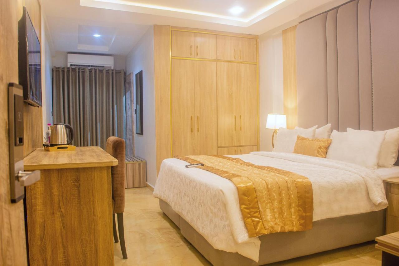 Swiss International Beland Hotel Owerri Exterior photo